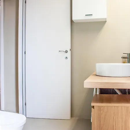 Apartamento Delightful A Few Steps From Port Como