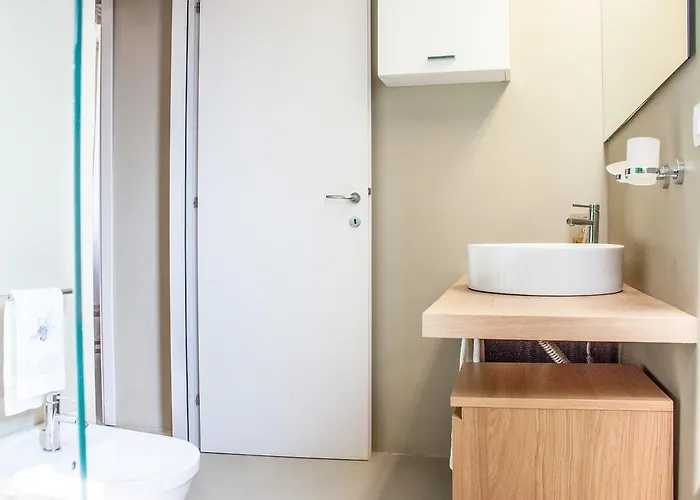 Apartamento Delightful A Few Steps From Port Como